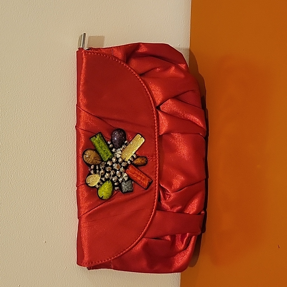 IN's Vintage Inspired Red Satin Clutch/Crossbody